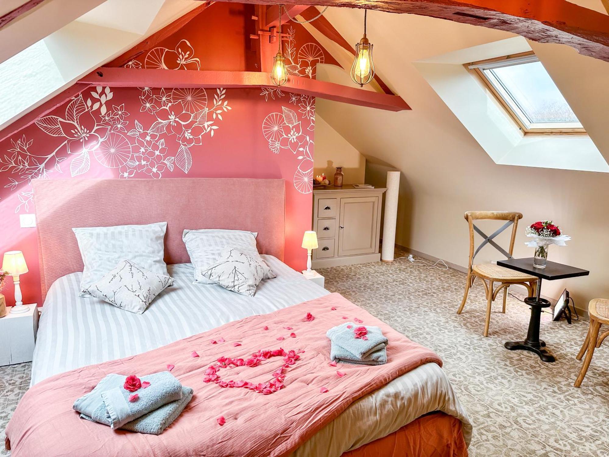 Domaine Du Grenier Bed & Breakfast Yffiniac ภายนอก รูปภาพ